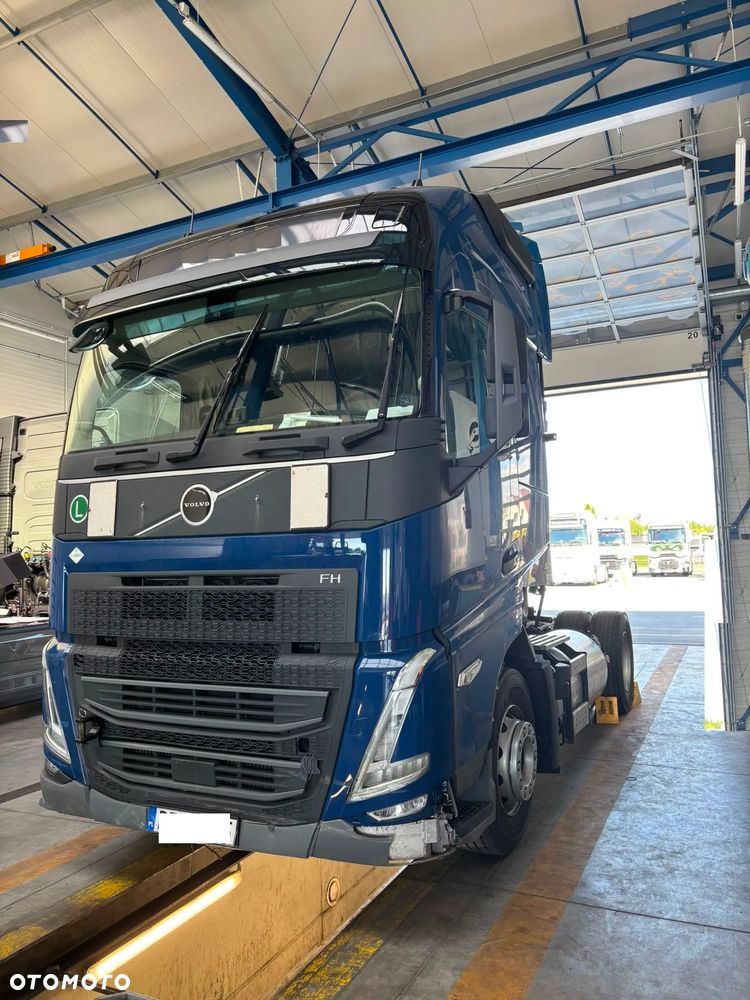 Volvo ***2025 FH460 LNG Globetrotter XL SALON POLSKA*** - 4