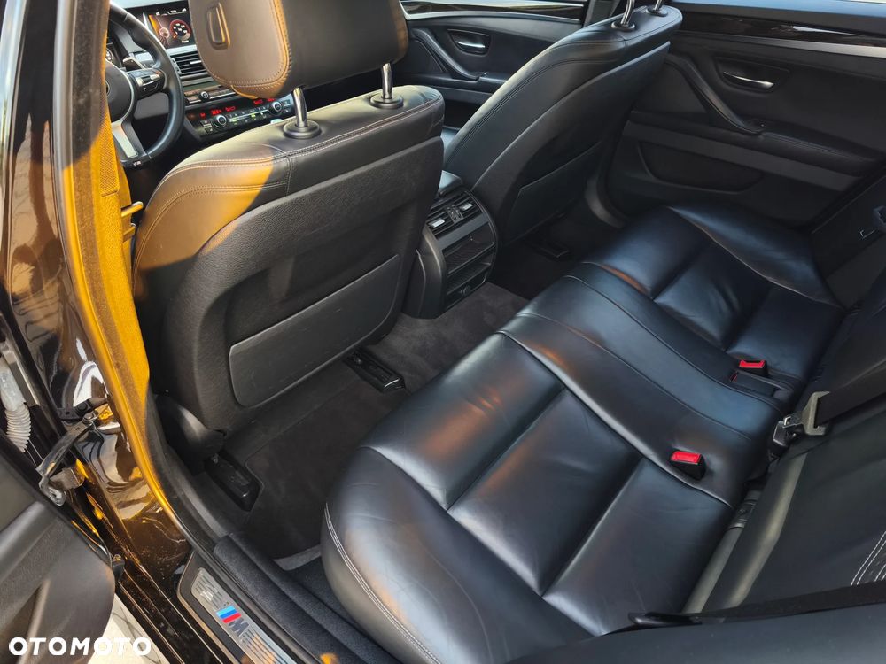 BMW Seria 5 528i - 7