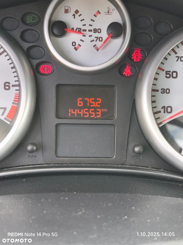 Peugeot 207 - 13
