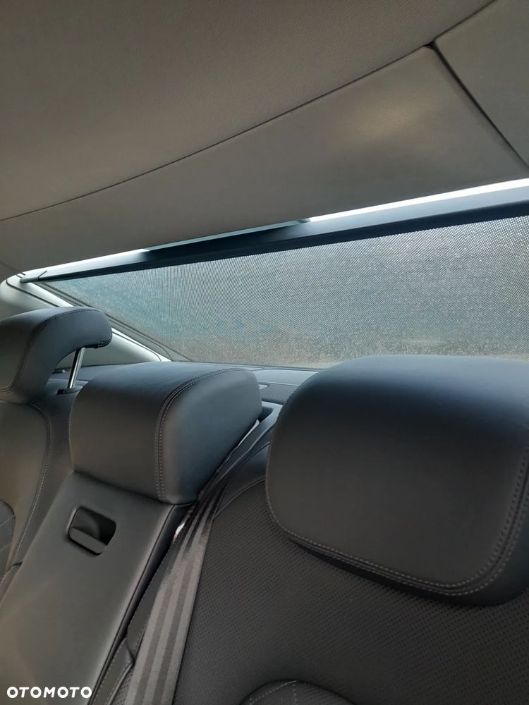 Audi A8 4.2 TDI DPF (clean diesel) quattro tiptronic - 9