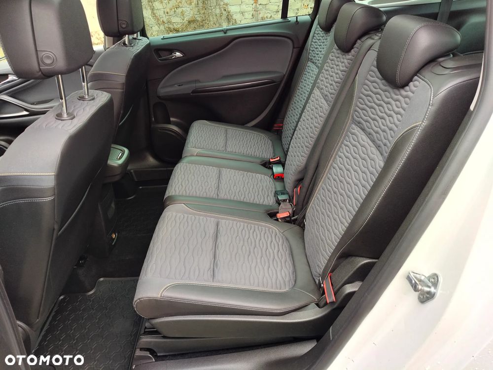 Opel Zafira Tourer 2.0 CDTI Sport - 14