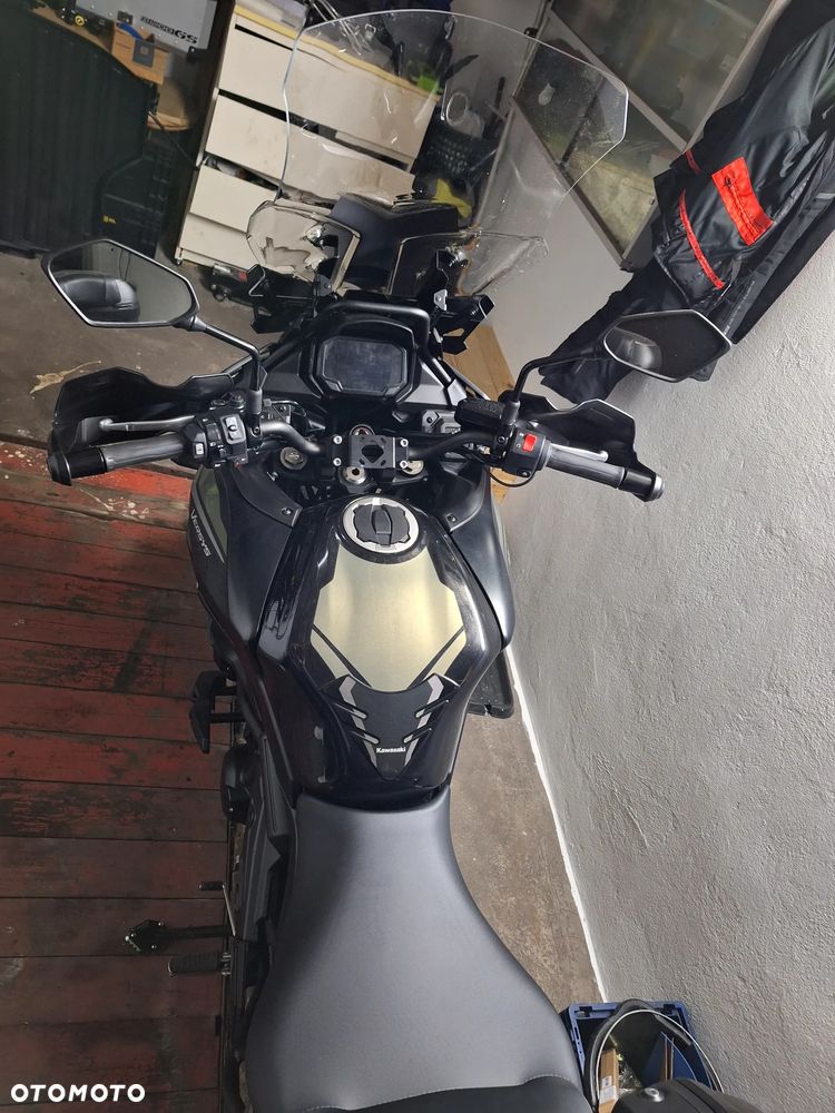 Kawasaki Versys 650 - 9
