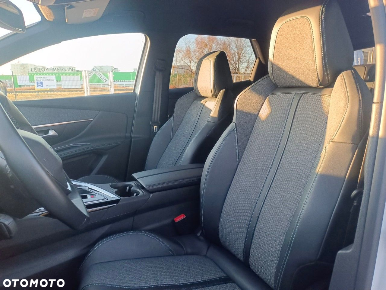 Peugeot 3008 1.5 BlueHDi Allure Pack S&S EAT8 - 9