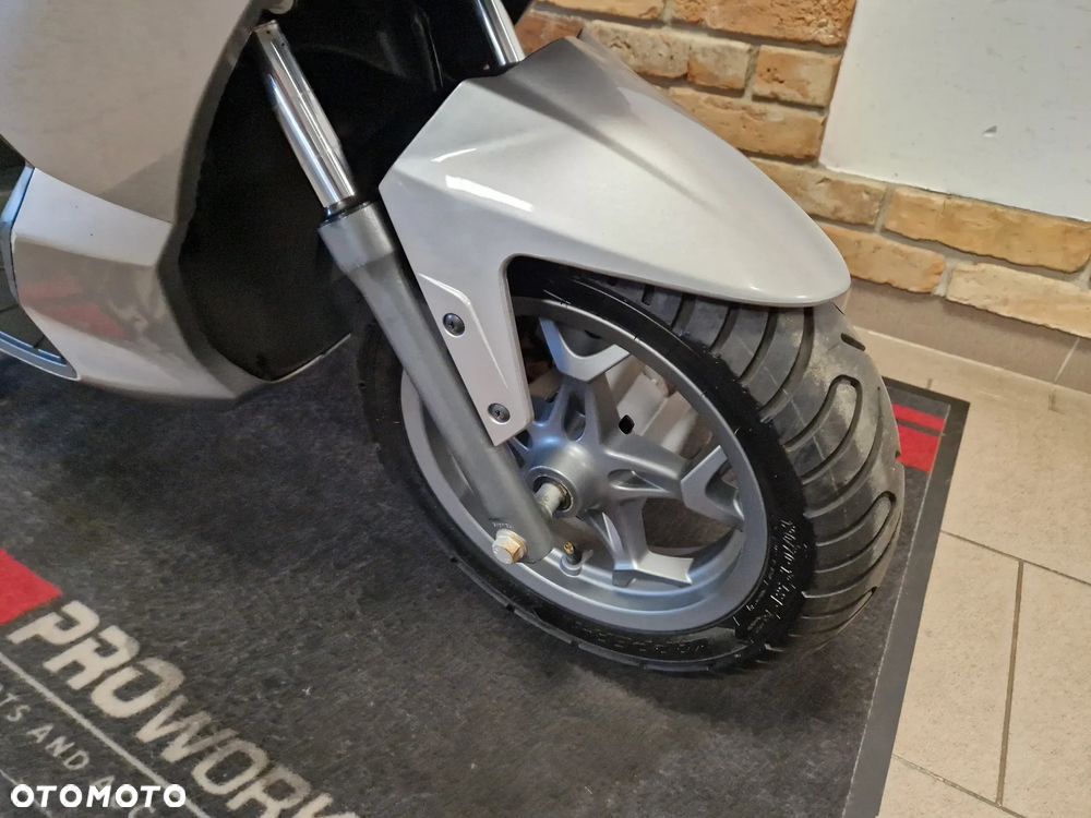 Aprilia SX - 31