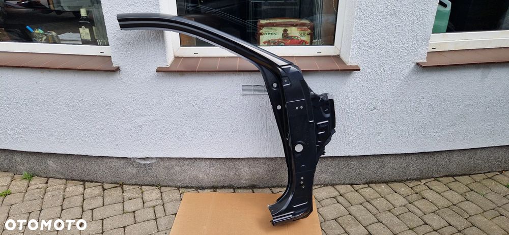 SŁUPEK PRÓG PRAWY PRZÓD TOYOTA HILUX VIII 15-