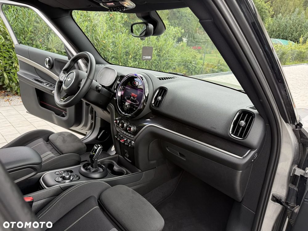 MINI John Cooper Works - 8