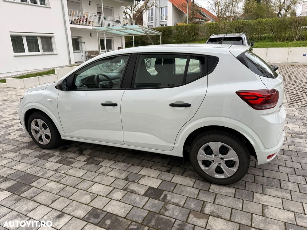 Dacia Sandero TCe 90 Essential - 3