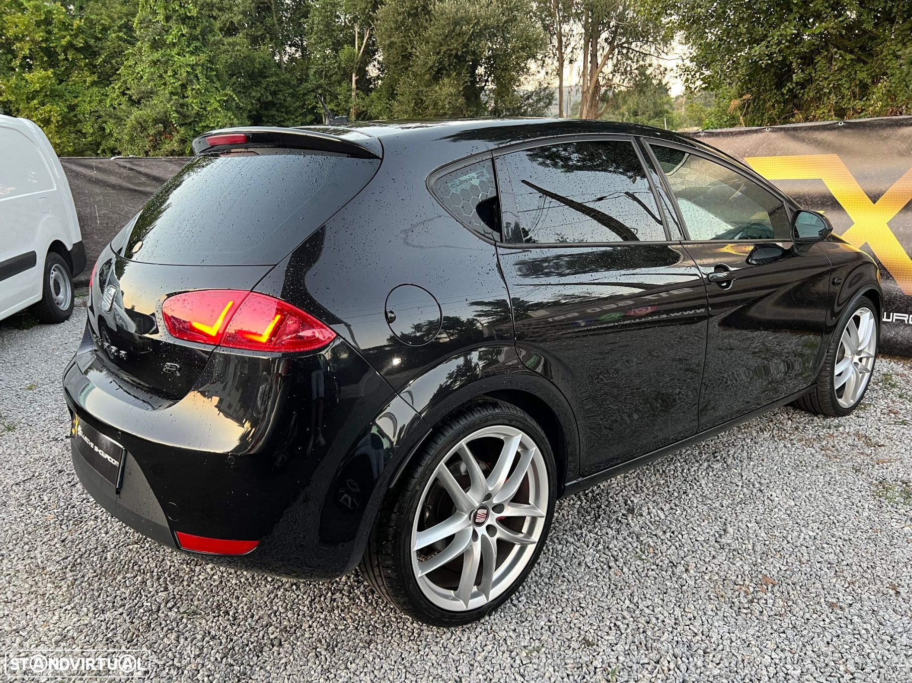 SEAT Leon 2.0 T FSI Cupra R - 8