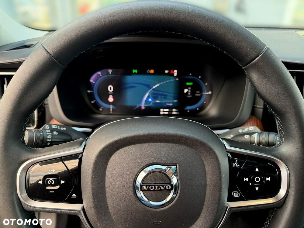 Volvo XC 60 - 13
