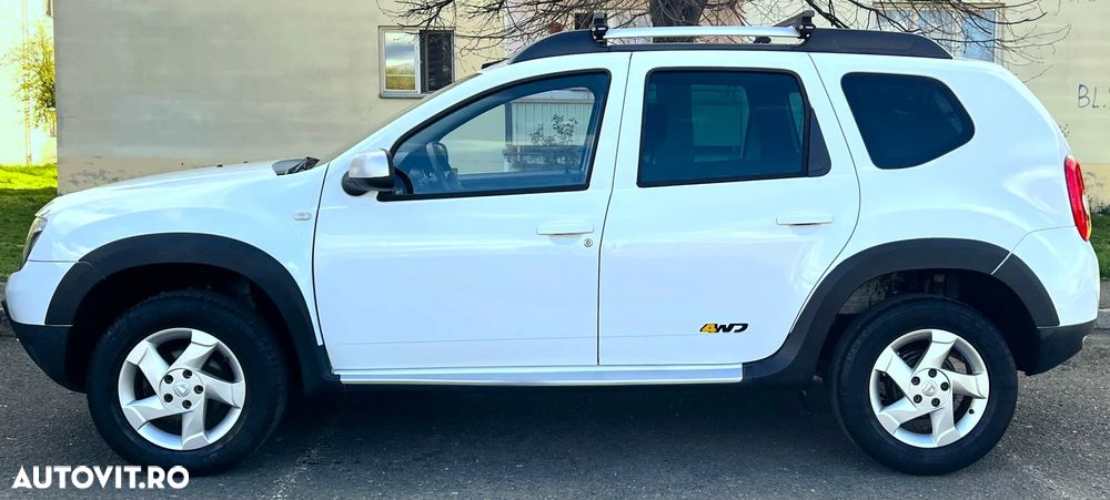 Dacia Duster 1.6 16V 105 4x4 Laureate - 6