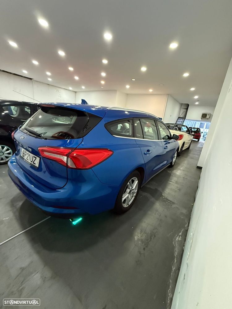 Ford Focus SW 1.0 EcoBoost S&S COOL&CONNECT - 2