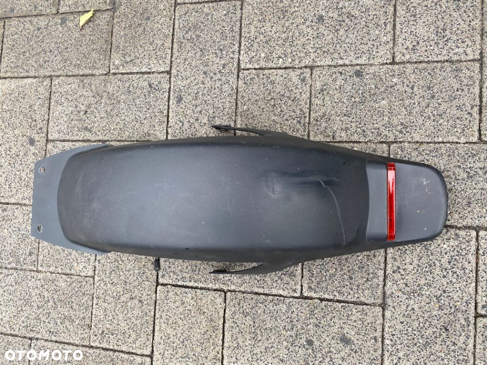 Nadkole tył błotnik   Niu M1 Sport 18r - 2