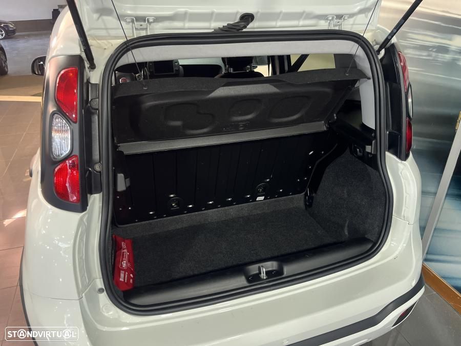 Fiat Panda 1.0 Hybrid City Cross - 10