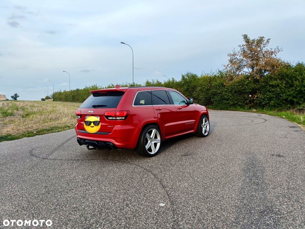 Jeep Cherokee - 4