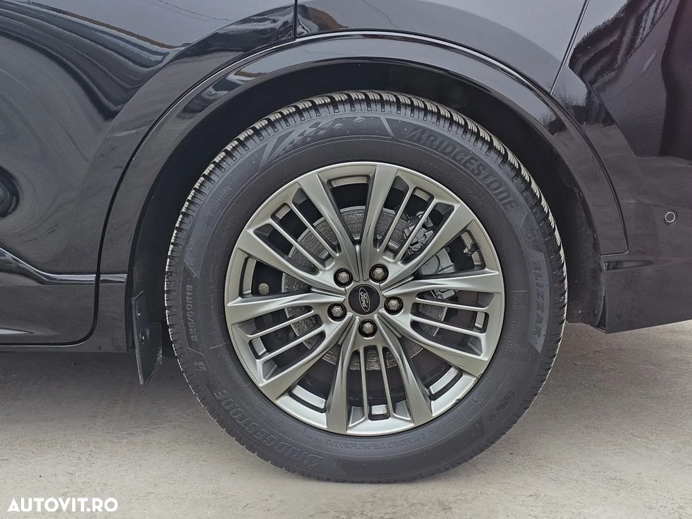Ford Kuga 2.5 Duratec PHEV Vignale - 36