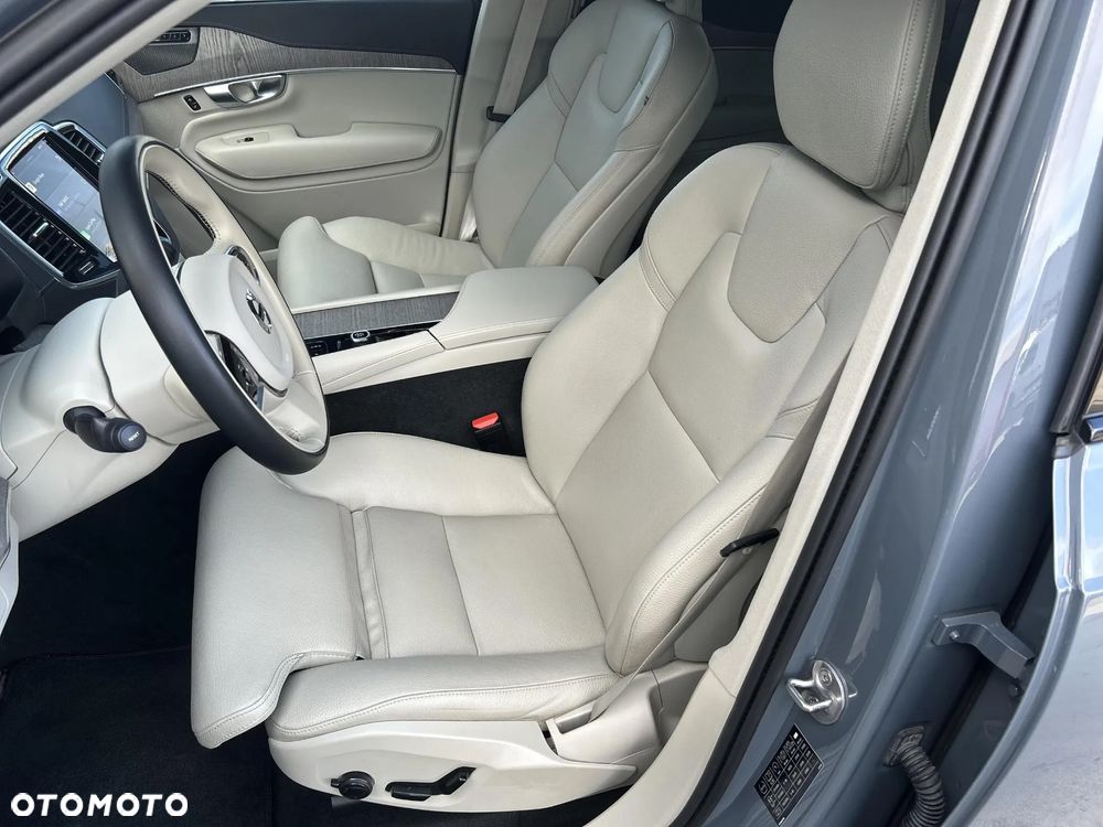 Volvo XC 90 B5 D AWD Plus Dark 7os - 20
