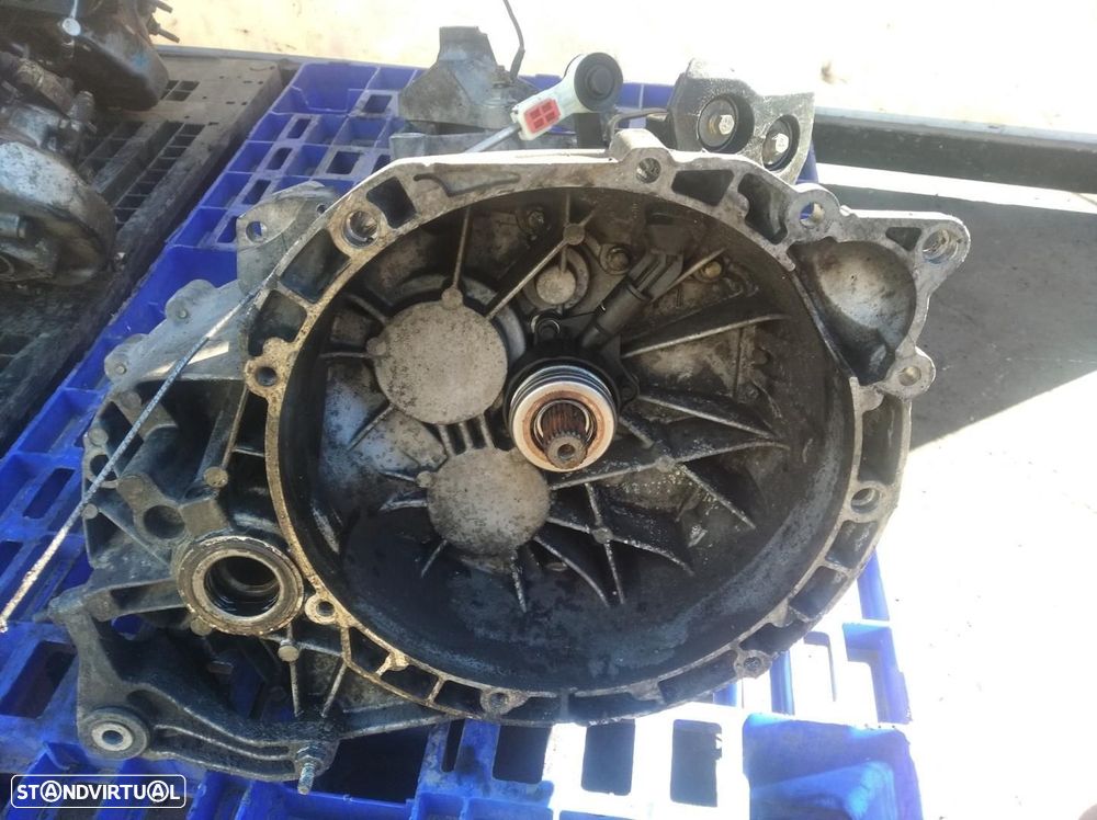 CAIXA DE VELOCIDADES FORD FOCUS BERLINA CAP - 1