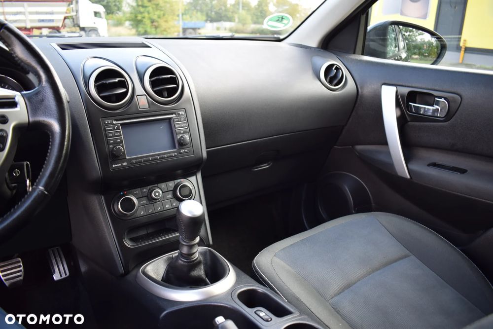 Nissan Qashqai 2.0 tekna - 18
