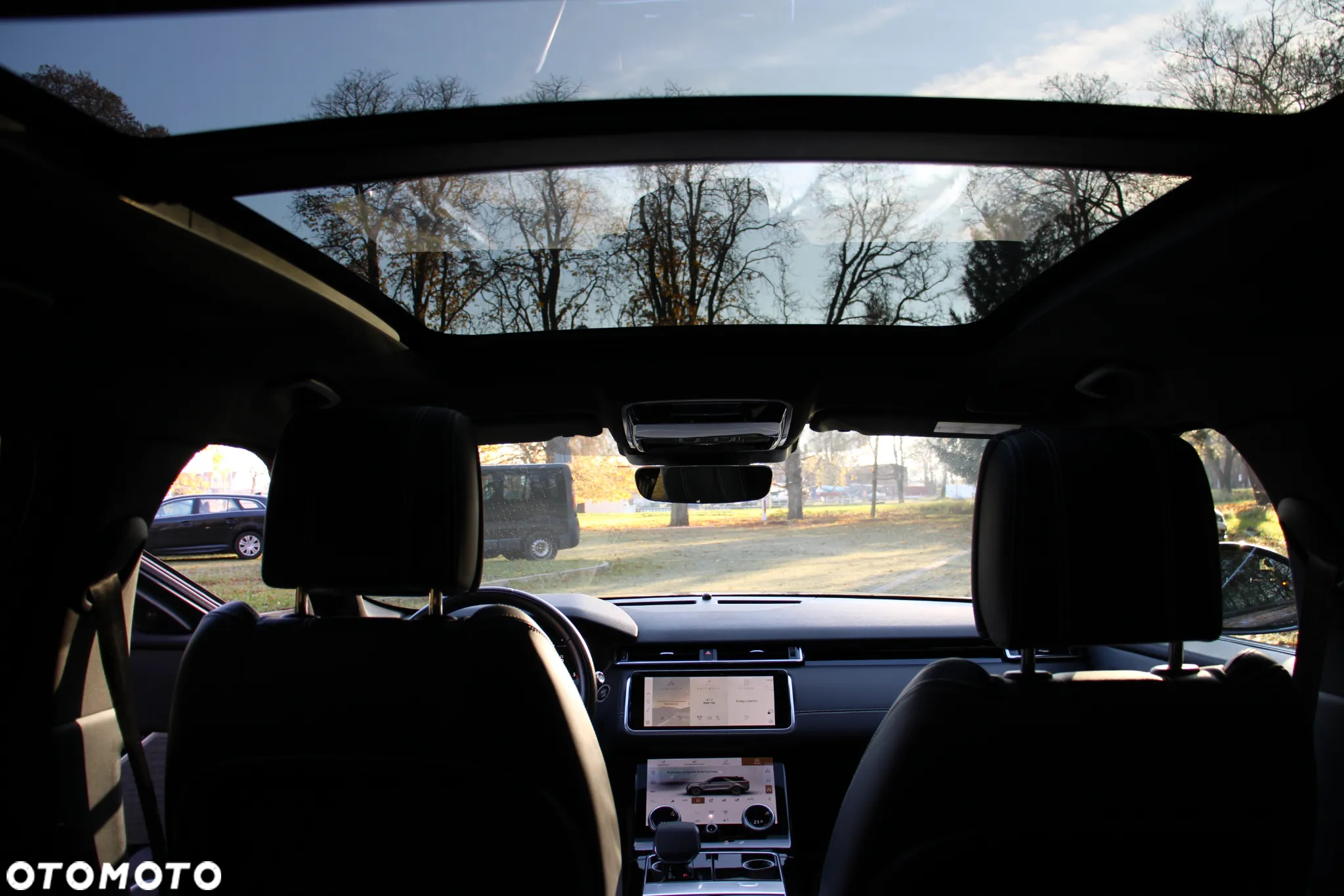 Land Rover Range Rover Velar D300 R-Dynamic HSE - 26