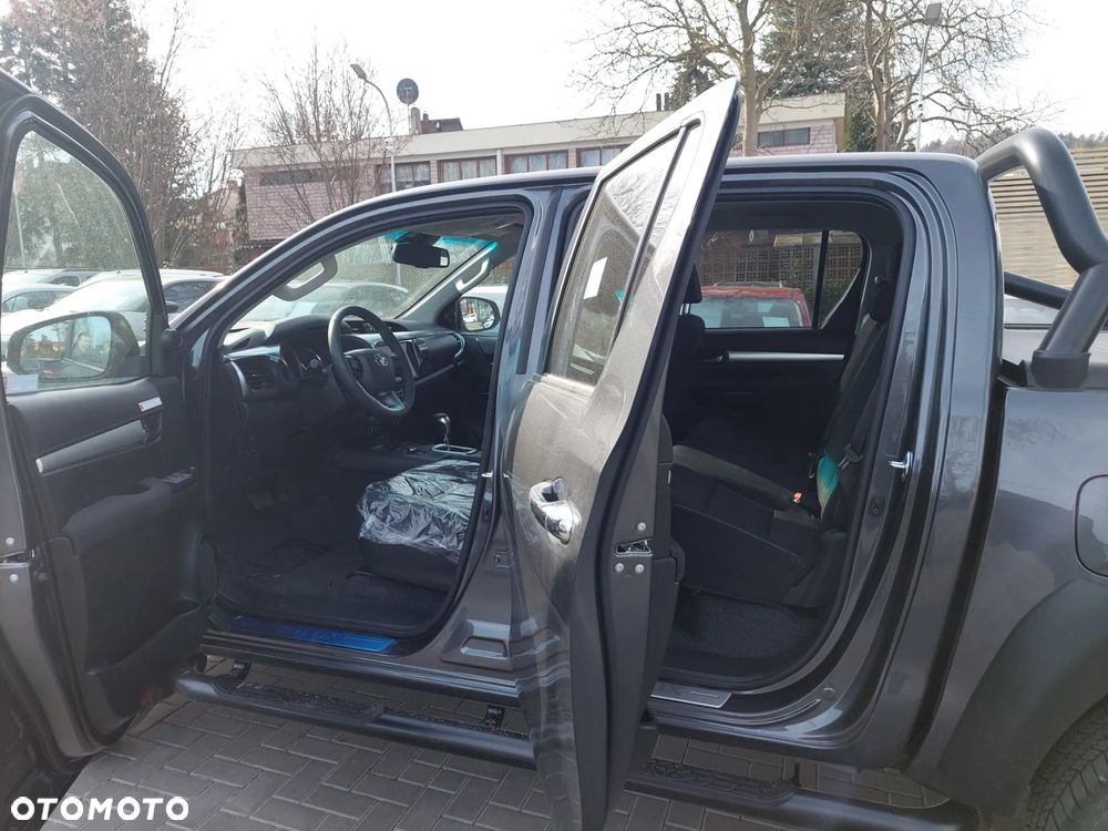 Toyota Hilux 2.8 D-4D mHEV Double Cab Executive 4x4 - 10