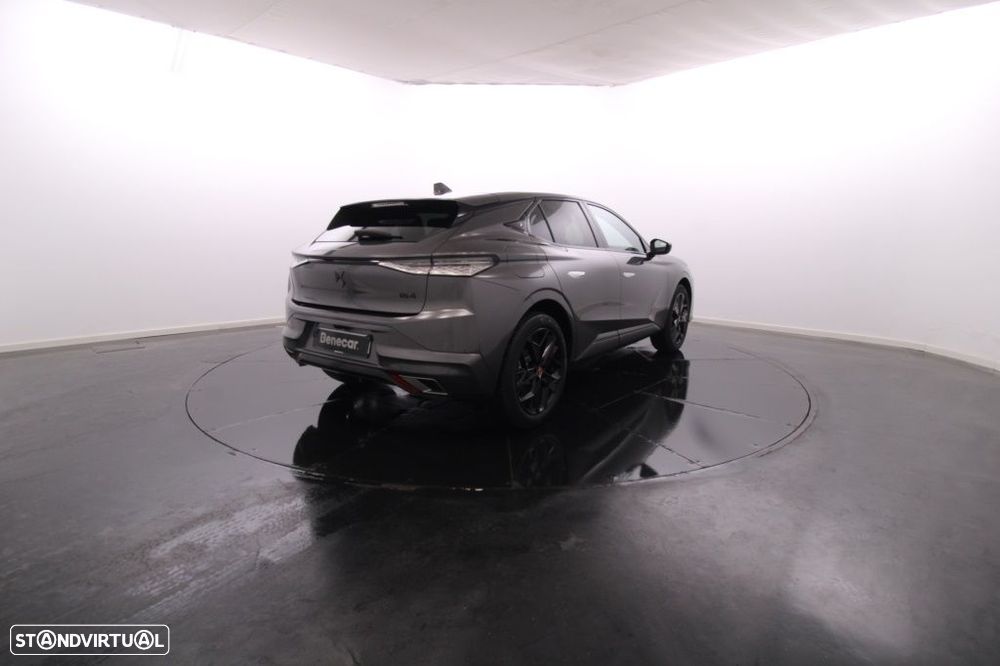 DS DS4 4 1.2 PureTech Performance Line EAT8 - 7