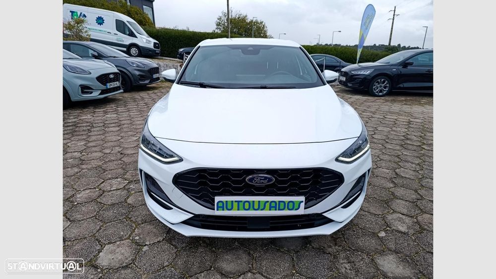 Ford Focus 1.0 EcoBoost MHEV ST-Line X - 2