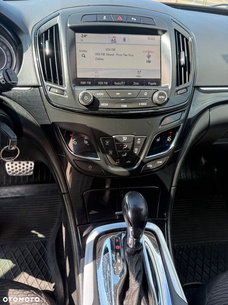 Opel Insignia - 11