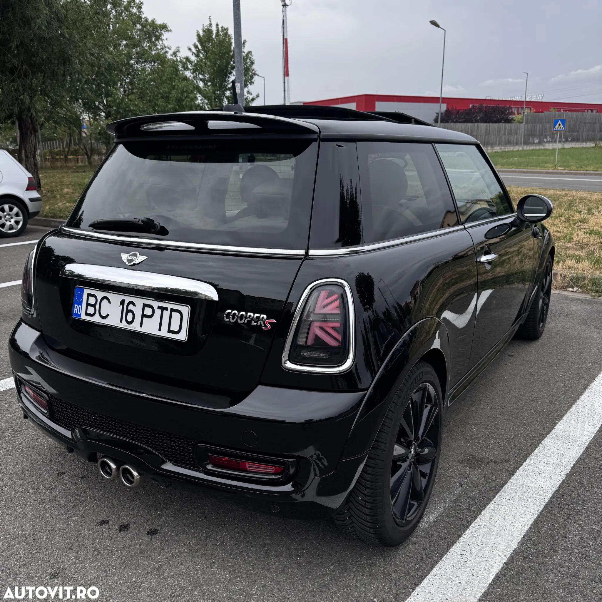 Mini Cooper S - 1
