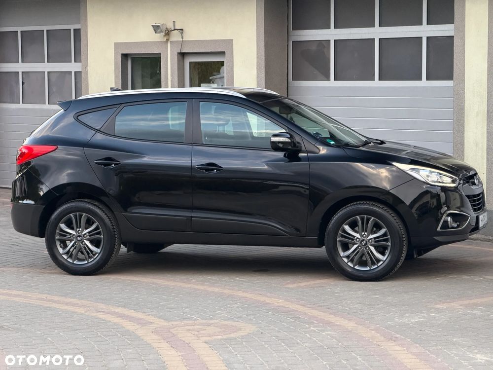Hyundai ix35 1.6 2WD Fifa World Cup Edition - 17
