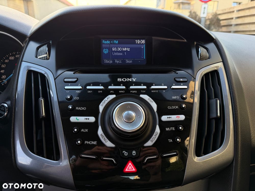 Ford Focus 1.0 EcoBoost Titanium ASS - 28