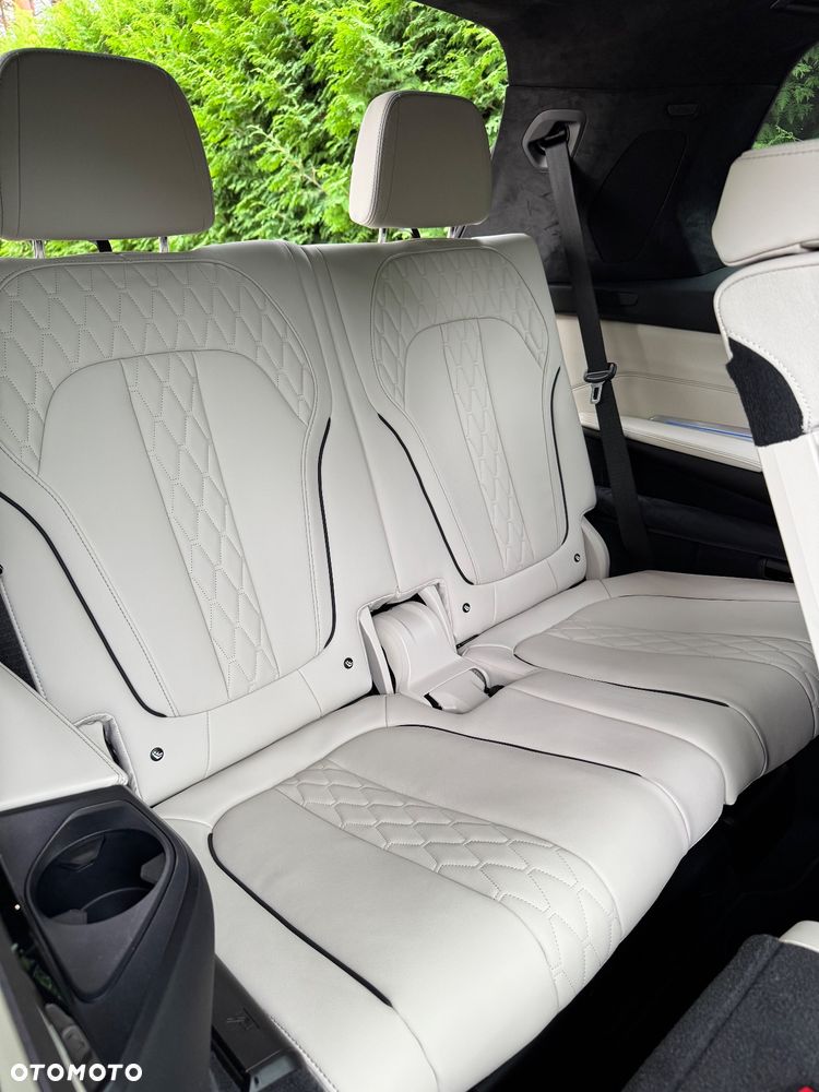 BMW X7 M50d sport - 18