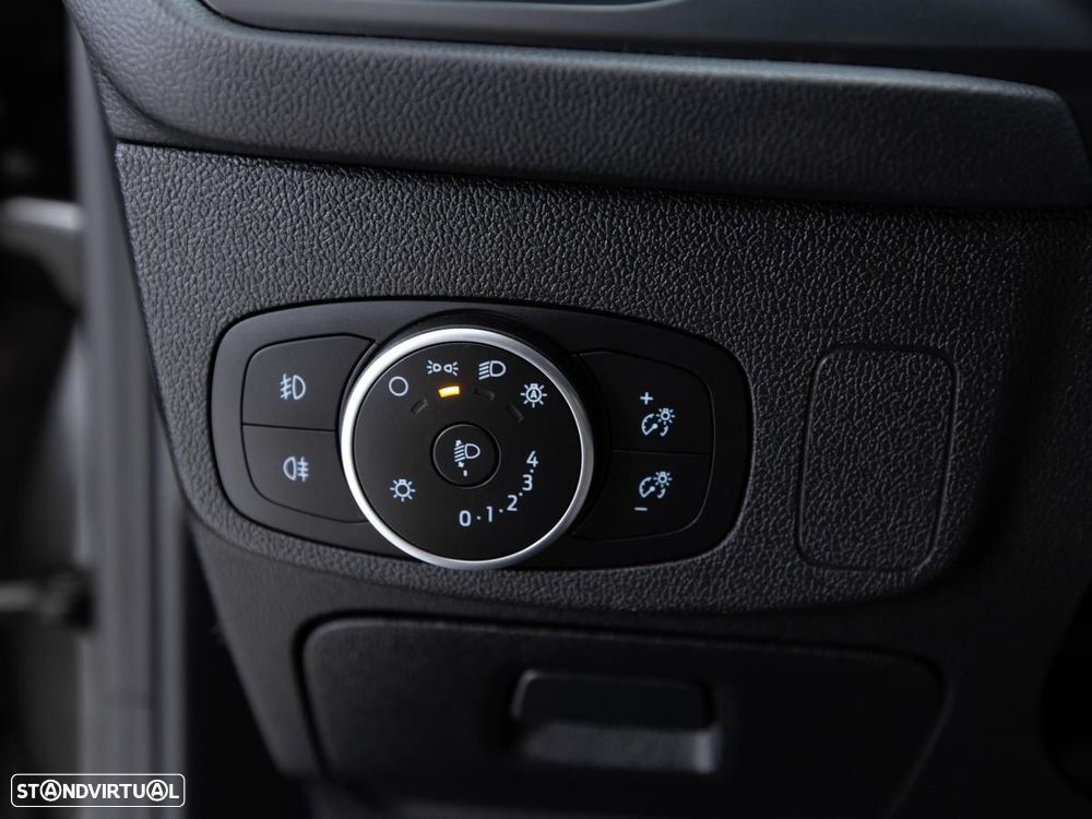 Ford Focus SW - 14