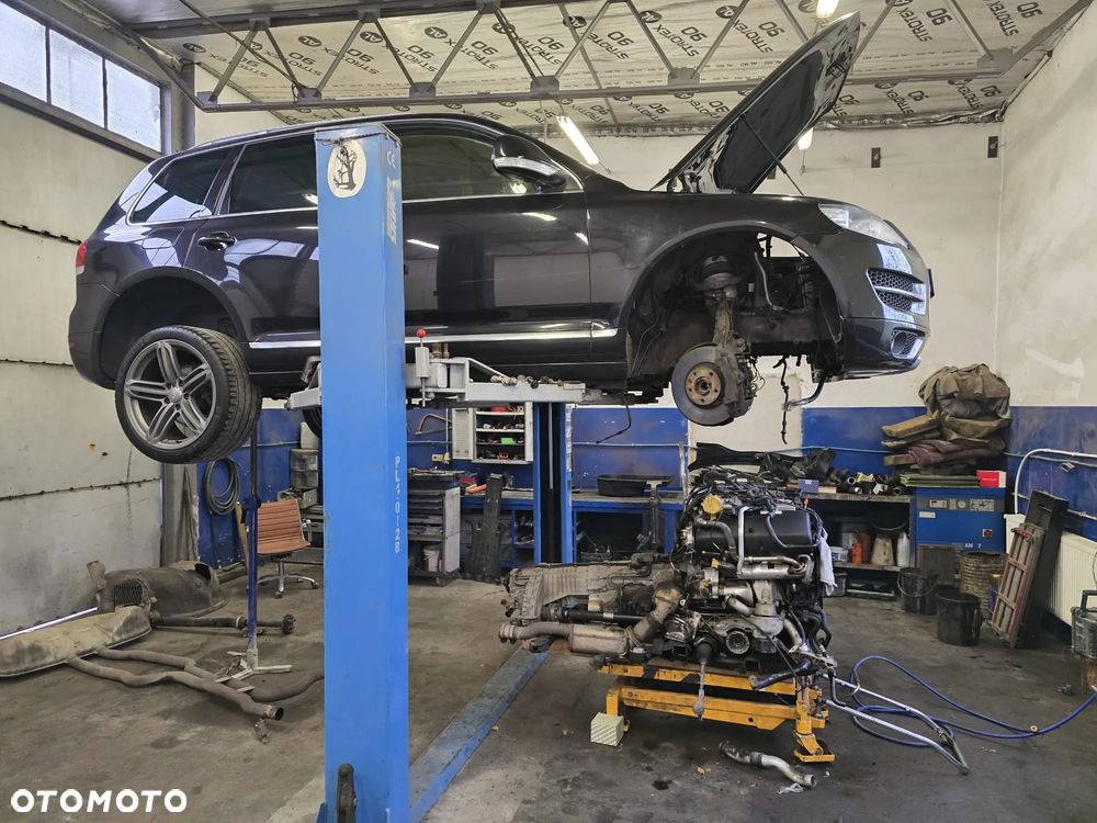 Volkswagen Touareg 5.0 V10 TDI DPF Tiptr - 24