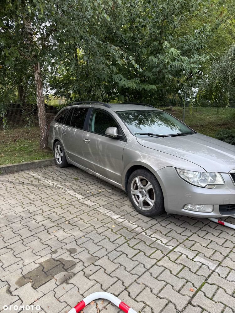 Skoda Superb - 2