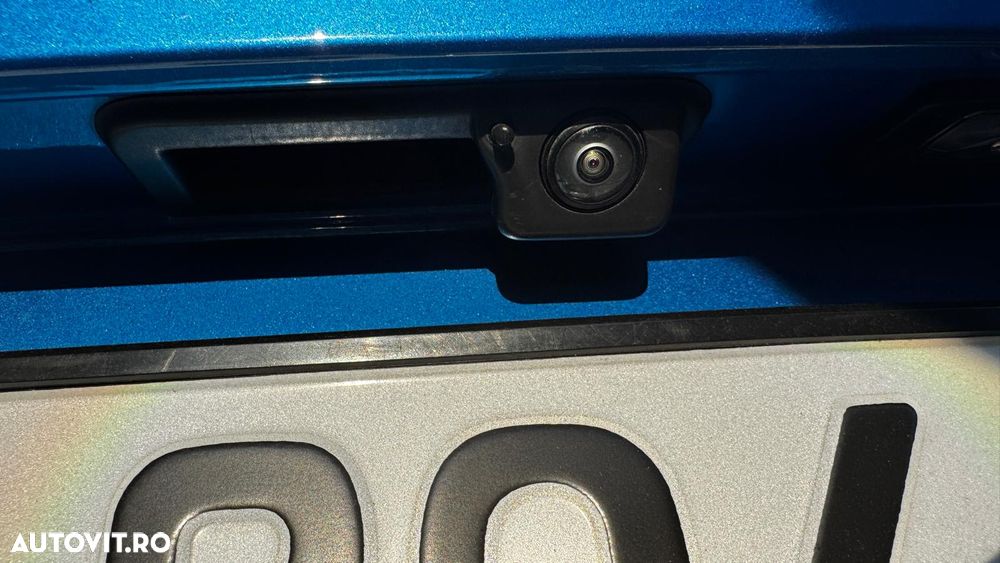 Skoda Octavia Combi 2.0 TDI DSG Exclusive Plus - 29