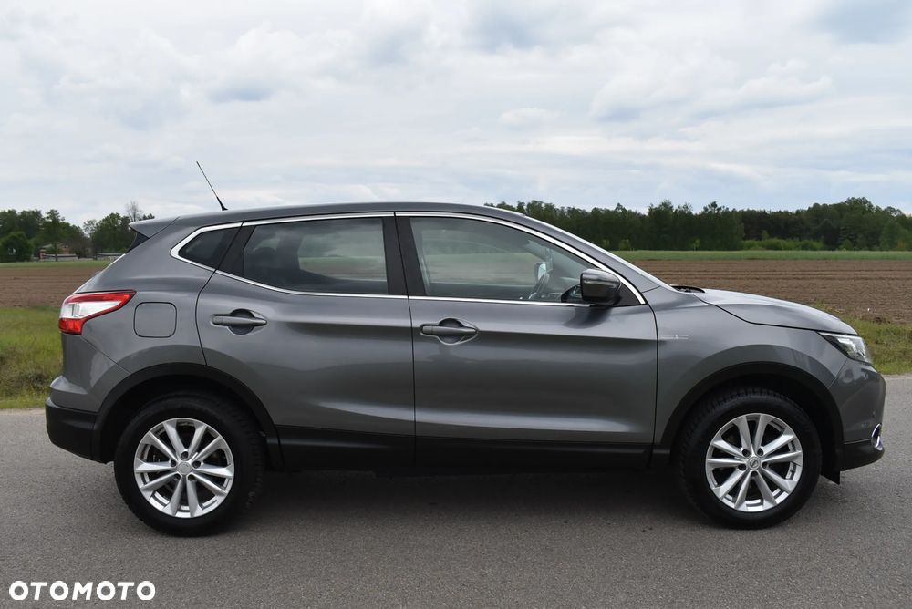 Nissan Qashqai 1.2 DIG-T N-Vision - 14