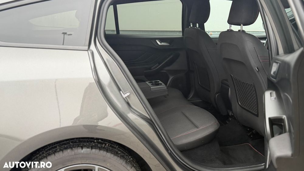 Ford Focus - 5