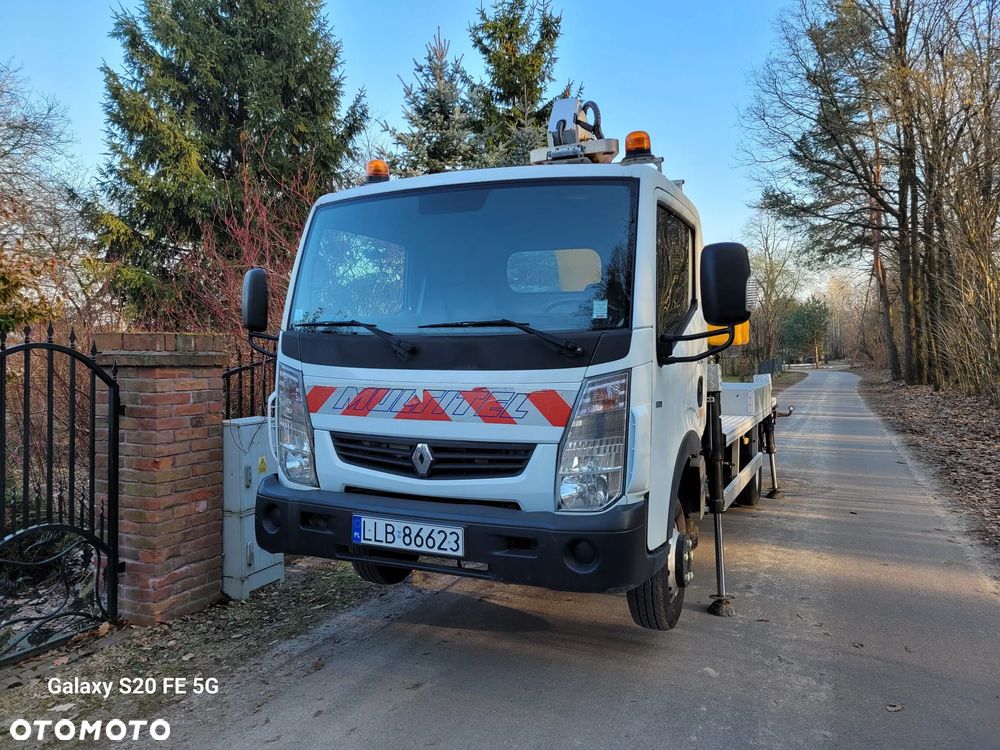 Renault Maxity 120DXI - 2