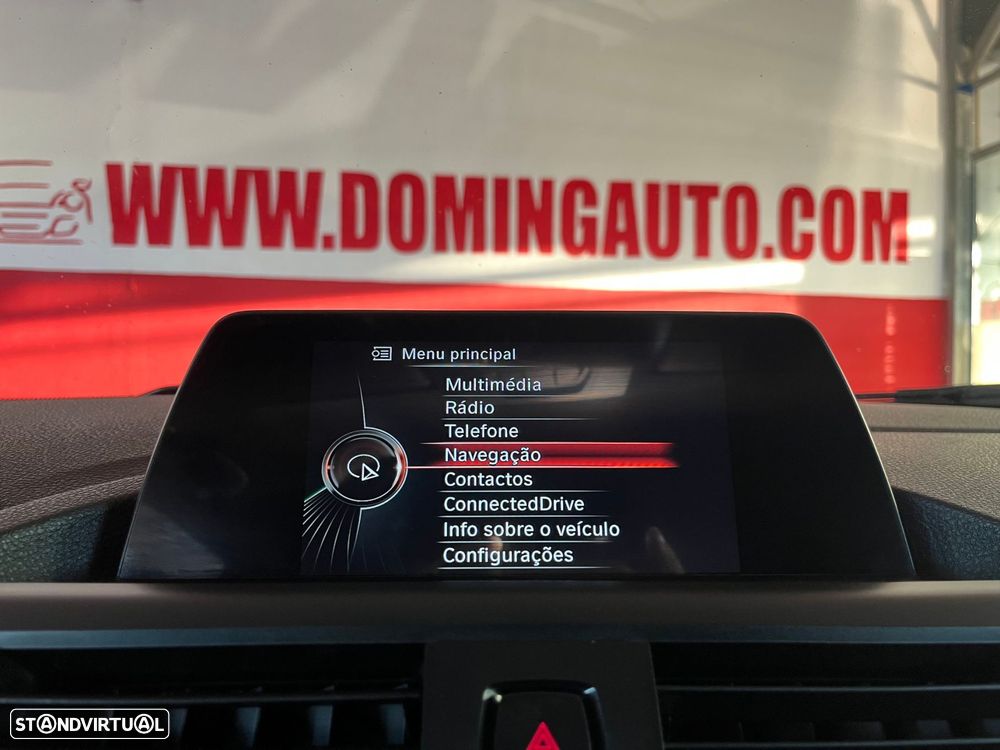 BMW 120 d Pack M - 11