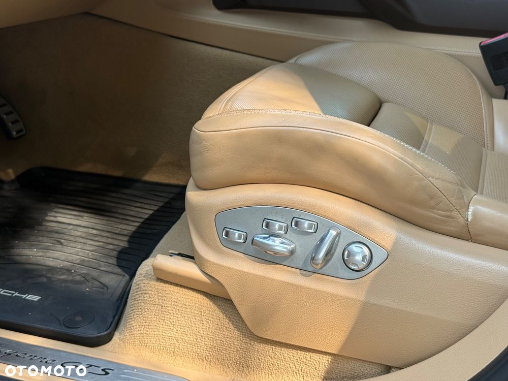 Porsche Cayenne GTS Tiptronic S - 26