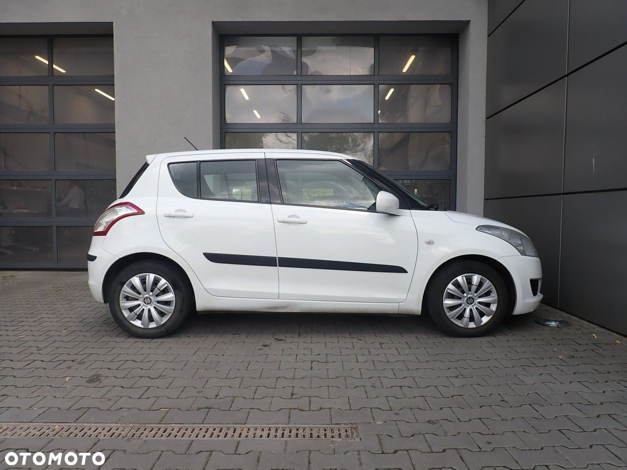 Suzuki Swift - 5