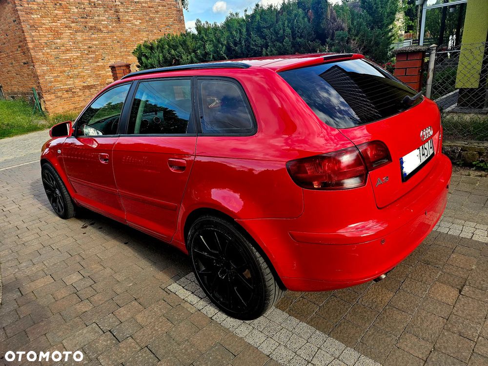Audi A3 Sportback 2.0 TDI DPF Quattro Ambiente - 4