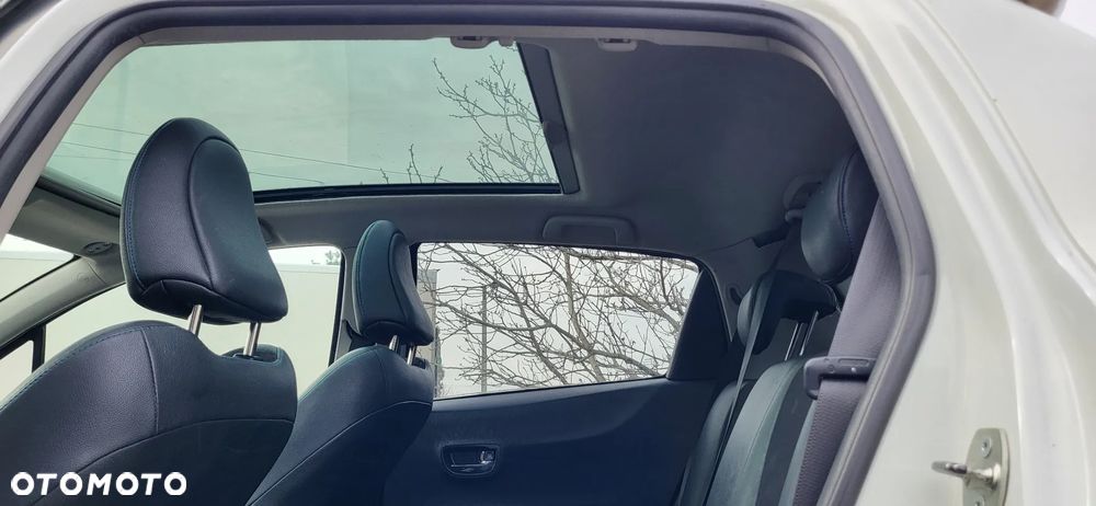 Toyota Yaris 1.5 VVT-i - 15