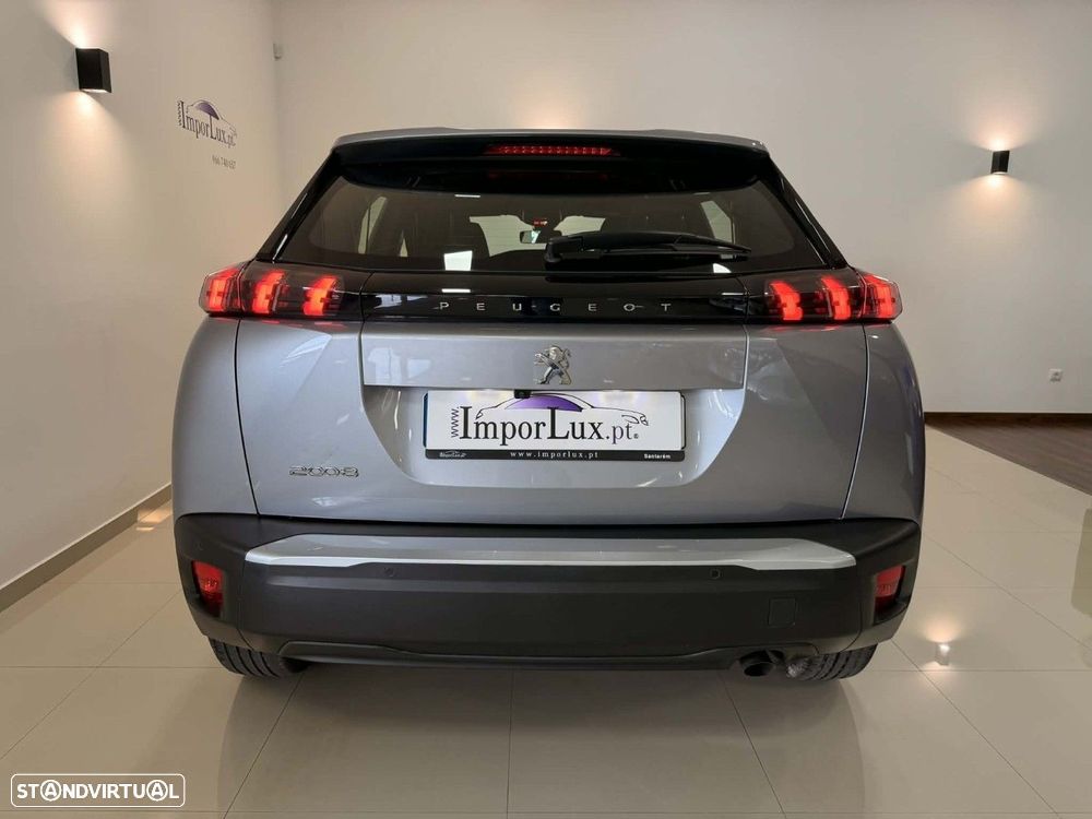 Peugeot 2008 1.2 PureTech Active - 8