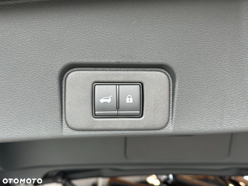 Nissan X-Trail - 7