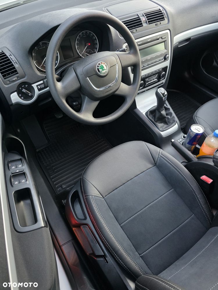 Skoda Octavia - 7