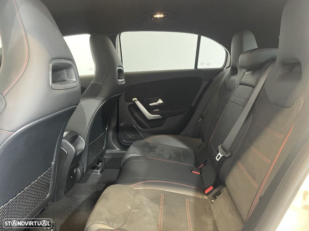 Mercedes-Benz A 200 d - 18