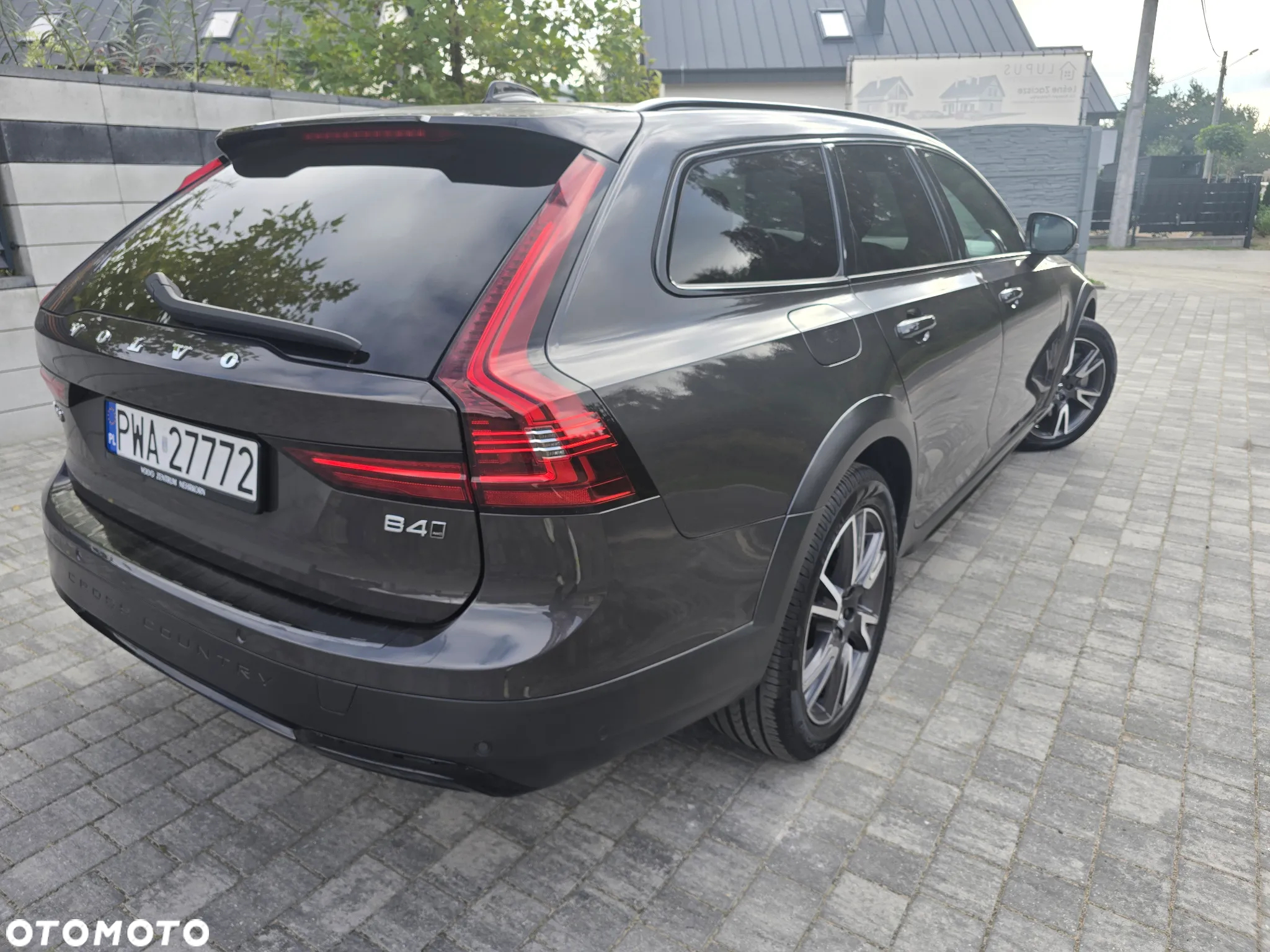 Volvo V90 Cross Country B4 D AWD Ultimate - 3