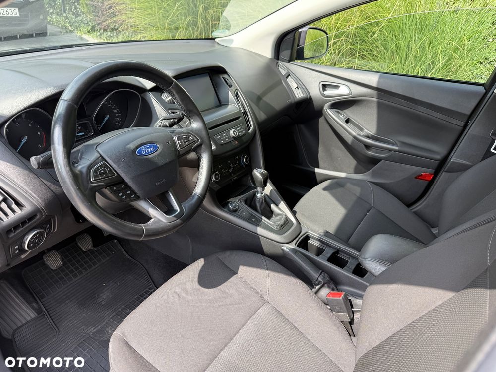 Ford Focus 1.5 TDCi Titanium ASS - 25