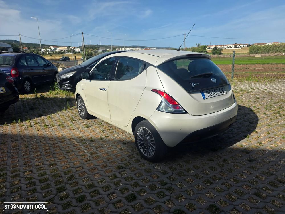 Lancia Ypsilon 1.2 S&S Platinum - 13
